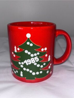 Waechtersbach vintage 1985 red Christmas Tree Tea Coffee Mug 10oz West Germany